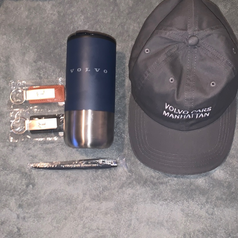 New Volvo cars Manhattan bundle